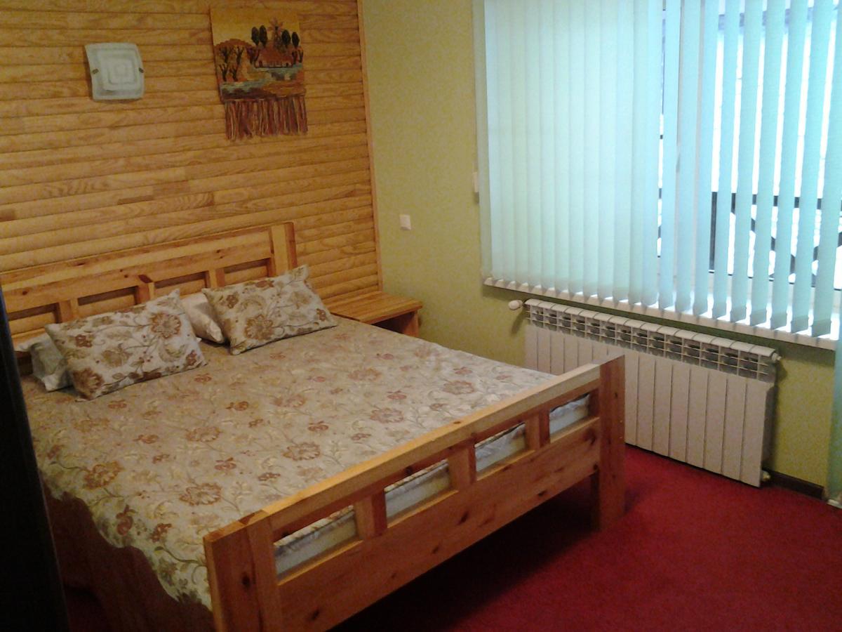 Usadba Kurkulya Hotel Mohiliv Kültér fotó